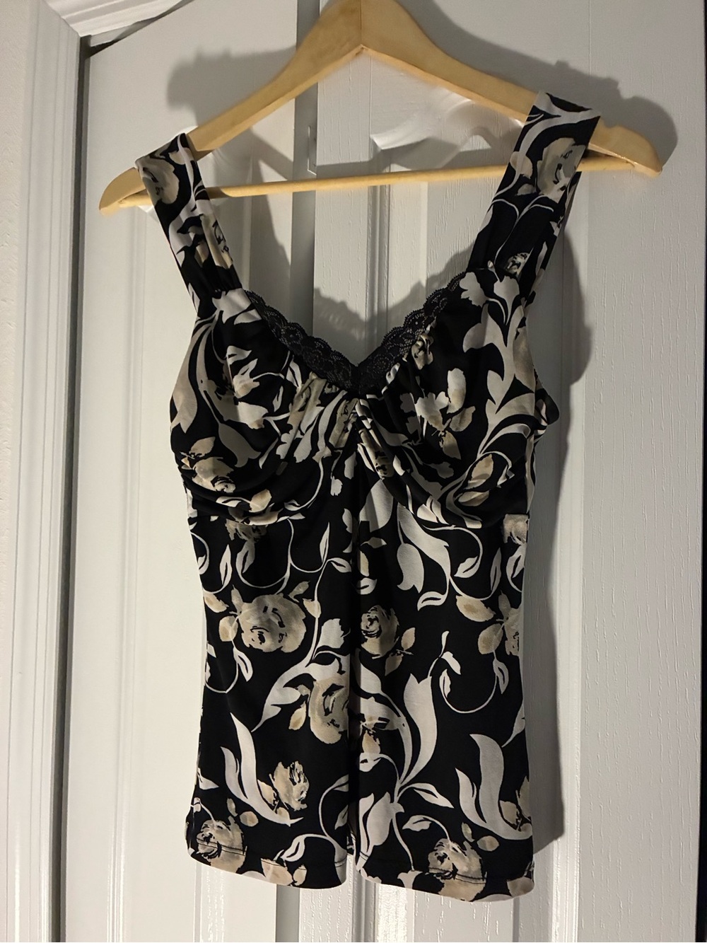 WHBM Floral Print Lace-Trim Tank Top